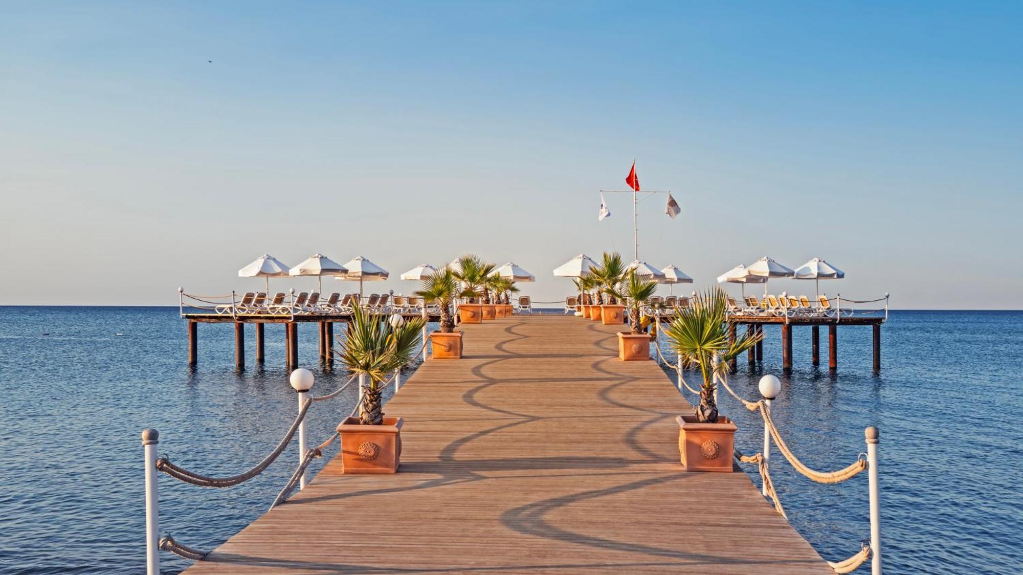 Otel Royal Wings Antalya